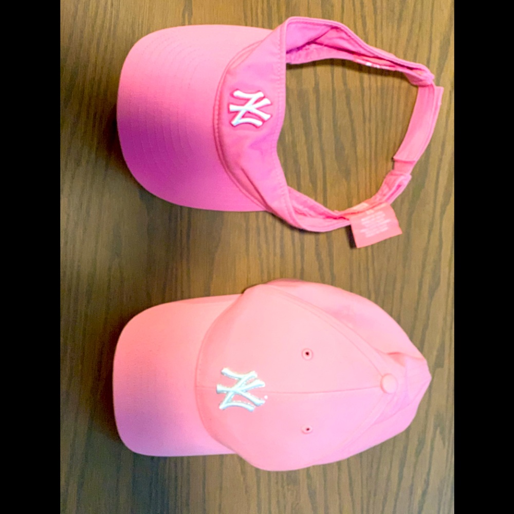 Yankee Hats (Genuine Baseball Merch)